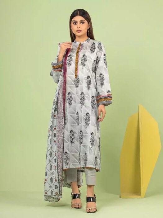 Unstitched Grey Printed Lawn 3 Piece 239368